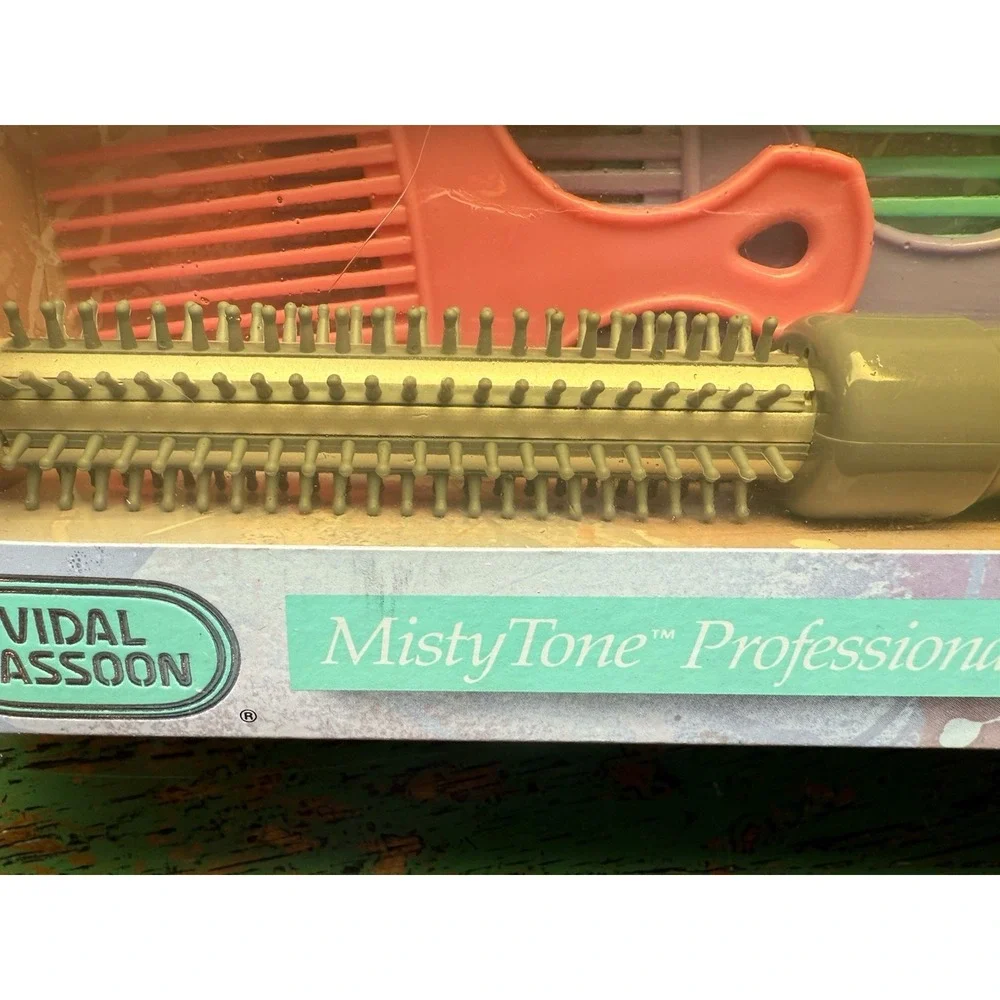 Vidal‎ Sassoon Misty Tone Professional Brush Iron Model TP-161 1990s